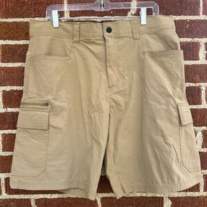 Orvis Men’s Tan Brown Khaki Shorts size 34 Cargo Style
